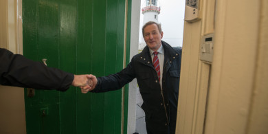 Bhí cuid den cheart ag an Taoiseach faoi lucht cnáimhseála…