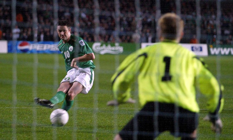 World Cup Qualifier Republic of Ireland vs Faroe Islands 13/10/2004Robbie Keane of Ireland scores a penaltyMandatory Credit ©INPHO/Andrew Paton