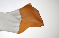 Rogha le tabhairt d’iarratasóirí ar shaoránacht na hÉireann scrúdú nua teanga a dhéanamh i nGaeilge