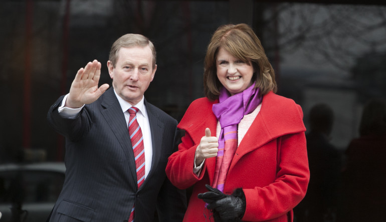 25/2/2016 General Election. Taoiseach and Fine Gael leader Enda Kenny with Tanaiste and Labour Party leader Joan Burton take part in their final photocall for the last day of campaigning at the Herb Street Cafe, Hanover Quay, Grand Canal Dock. 25/2/2016 Photo:RollingNews