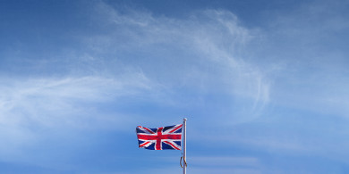 BREXIT/TUAIRISC LE CATHAL MAC COILLE I LONDAIN: Scaipeadh na gcleití in Easaontas na hEorpa